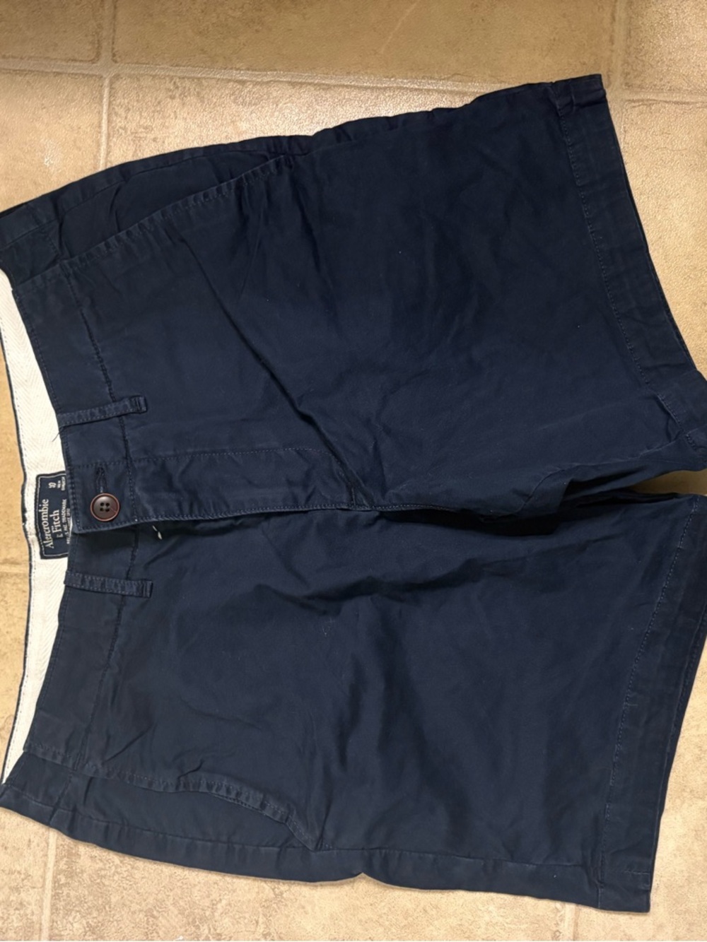 Abercrombie & Fitch Men’s Dark Navy Flat-Front Cotton Shorts